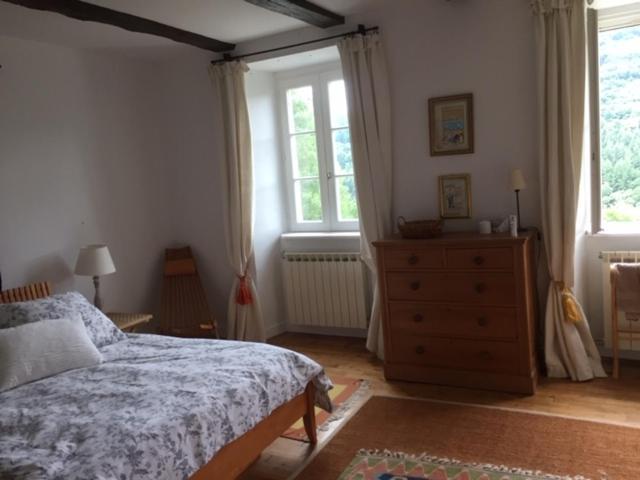Bed and Breakfast Le Couvent Saint-Just-sur-Viaur Exterior foto